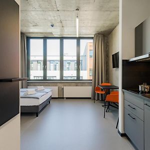 Studio met een King Size Bed